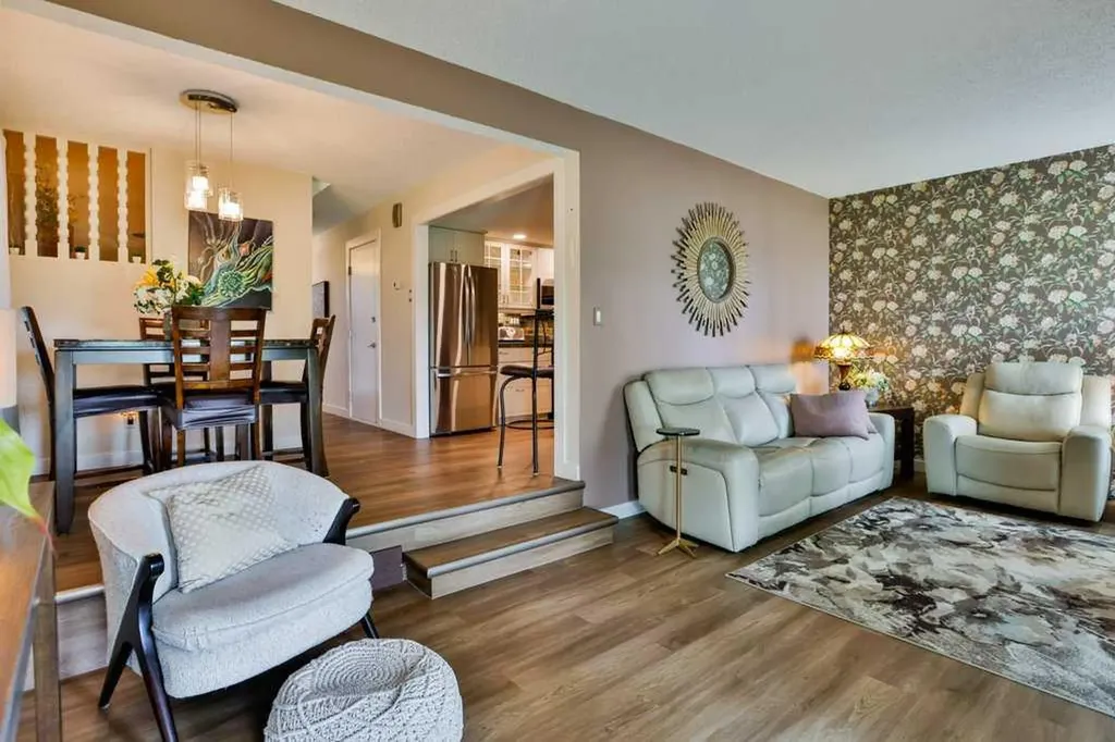 29 Brock Place W Lethbridge AB T1K 4C1
