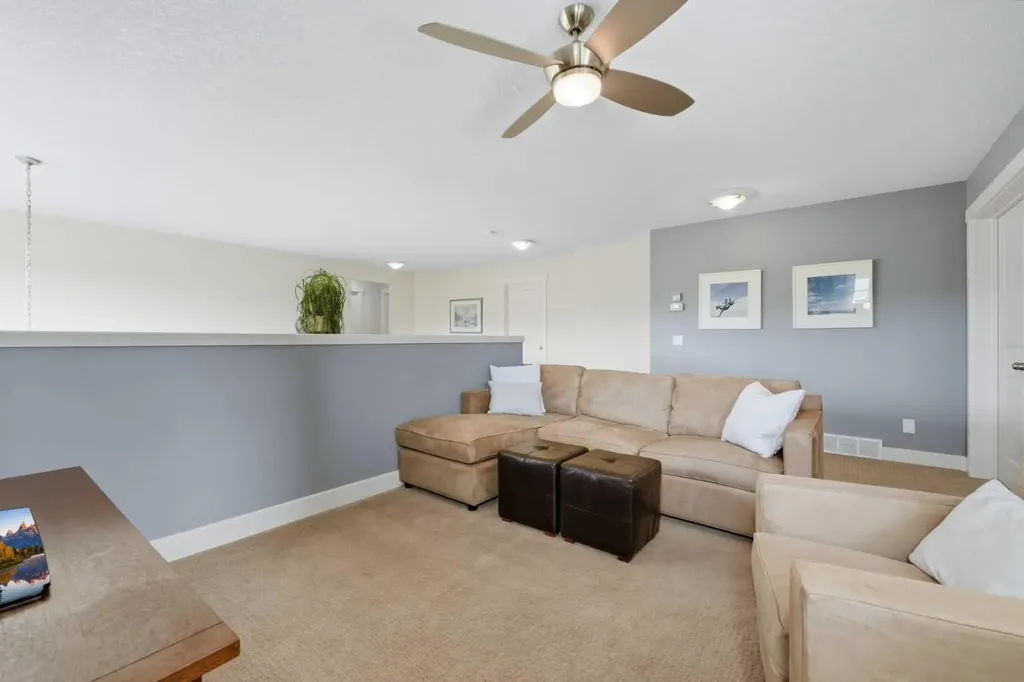 8216 9 Avenue SW Calgary AB T3H 0C2