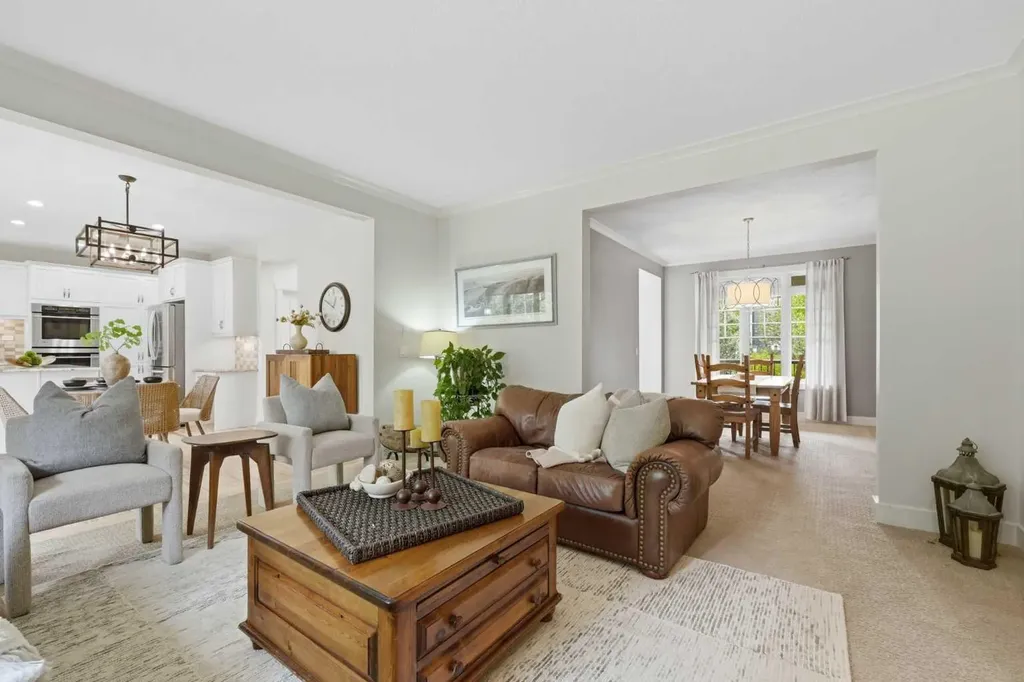 8216 9 Avenue SW Calgary AB T3H 0C2