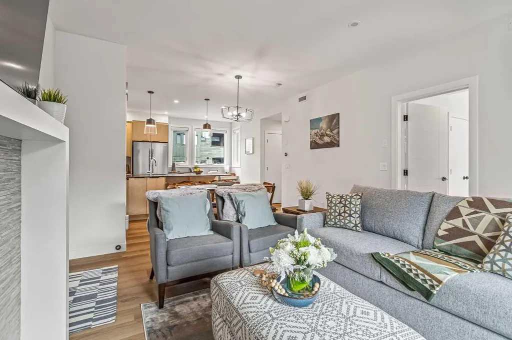 209 Stewart Creek Rise Canmore AB T1W0N9