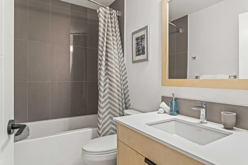 209 Stewart Creek Rise Canmore AB T1W0N9