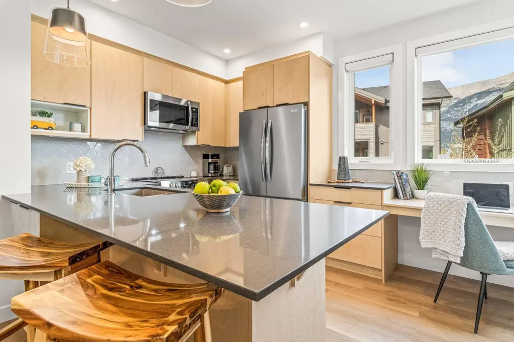 209 Stewart Creek Rise Canmore AB T1W0N9