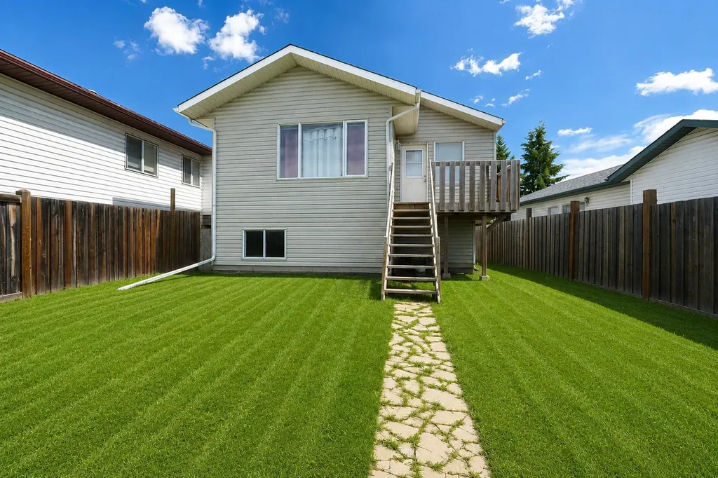 12830 94 Street Grande Prairie AB T8X 1R2