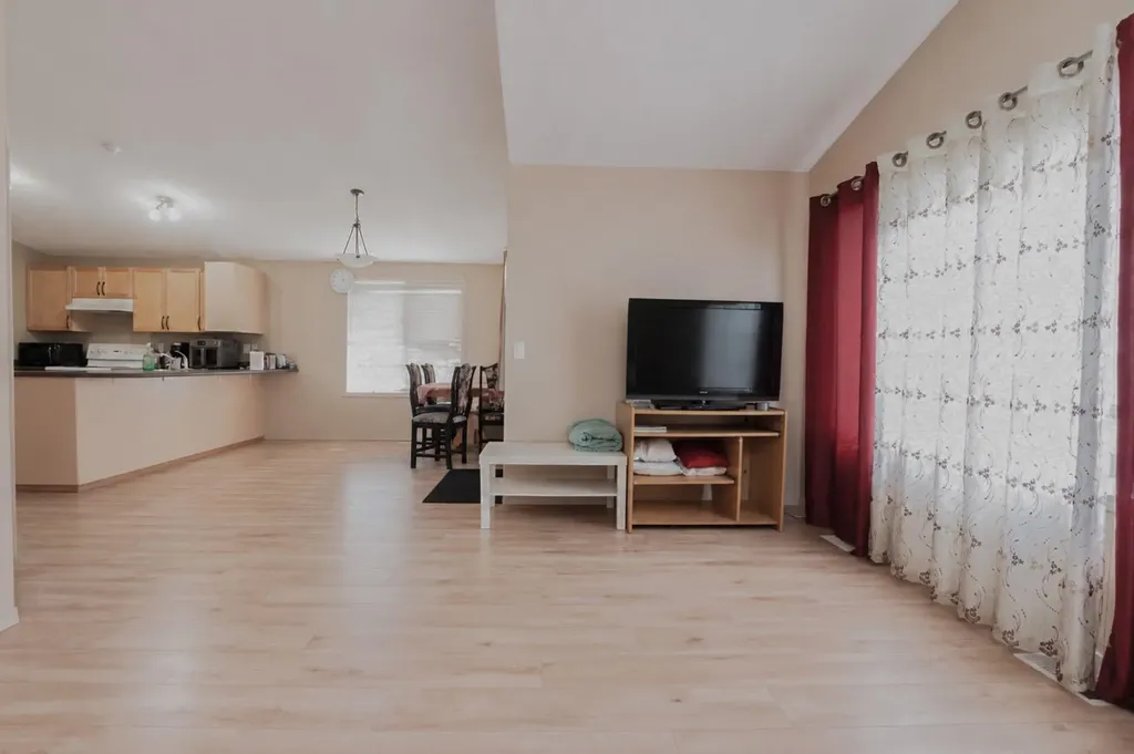 12830 94 Street Grande Prairie AB T8X 1R2