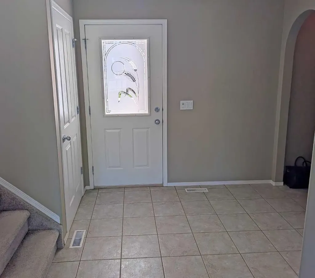 34 Coopers Close SW Airdrie AB T4B 2X1