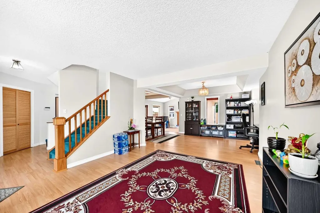 216 Millbank Road SW Calgary AB T2Y 2Z2