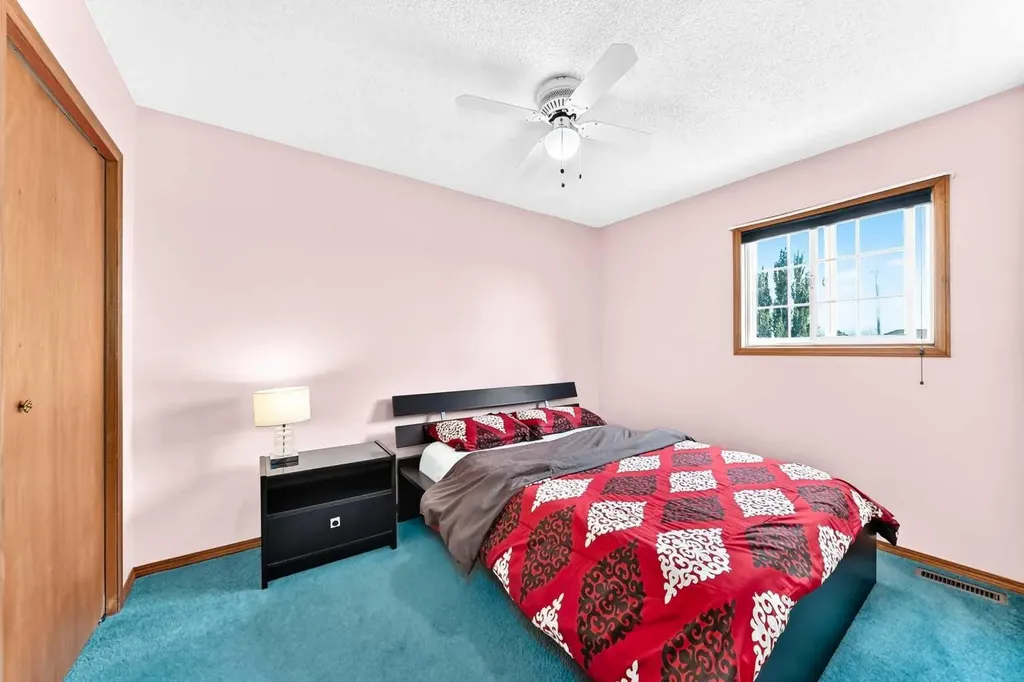 216 Millbank Road SW Calgary AB T2Y 2Z2