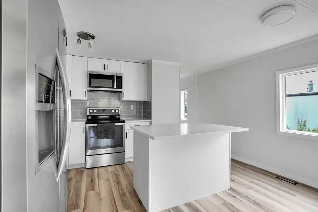 64 Huntwell Way NE Calgary AB T2k5t2