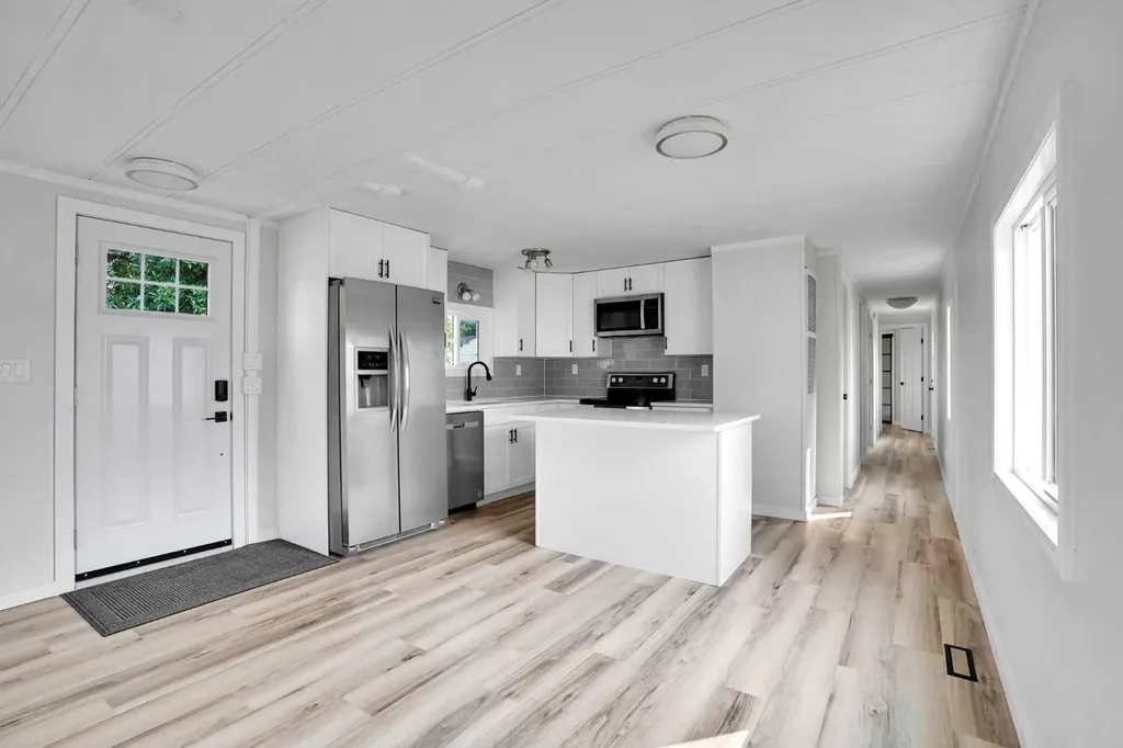 64 Huntwell Way NE Calgary AB T2k5t2