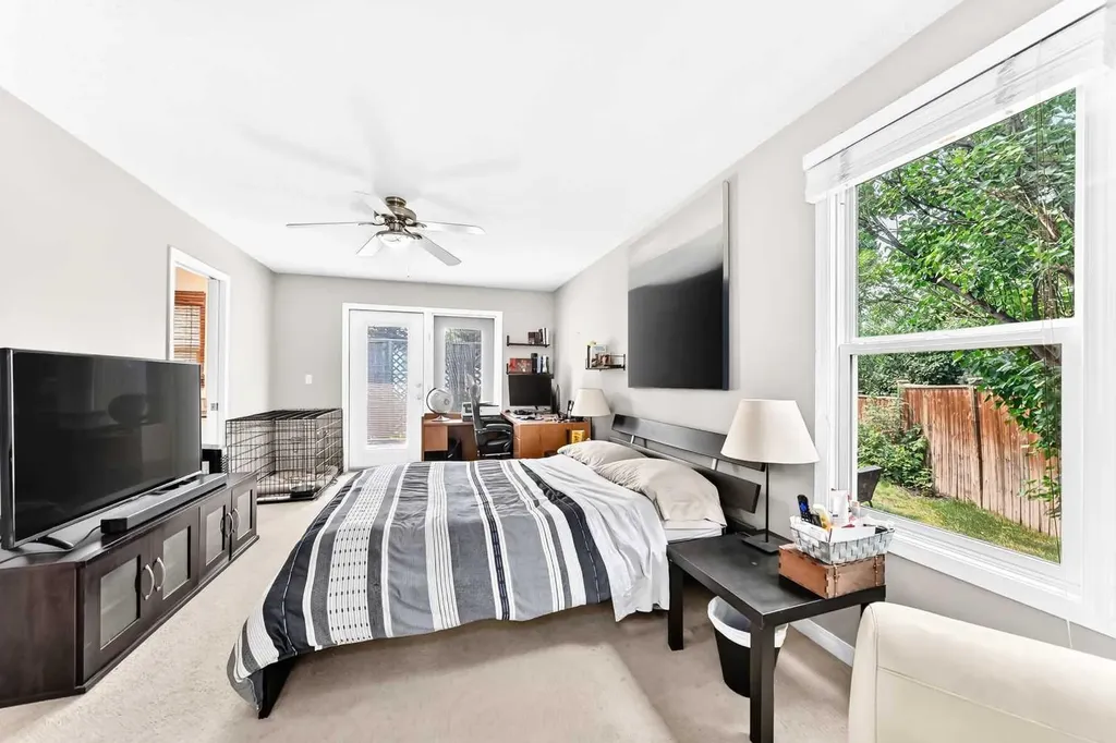 256 Midvalley Place SE Calgary AB T2X 1L3