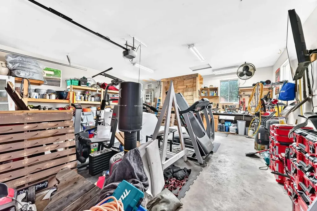256 Midvalley Place SE Calgary AB T2X 1L3