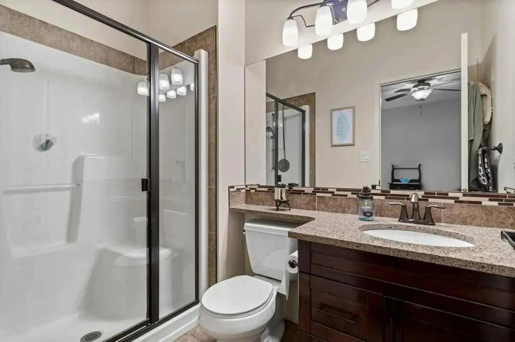 4112 45 Avenue Sylvan Lake AB T4S 0B9