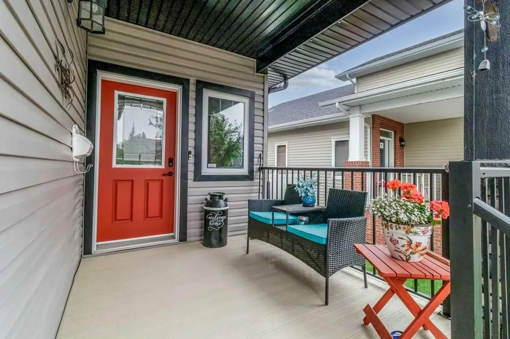 4112 45 Avenue Sylvan Lake AB T4S 0B9