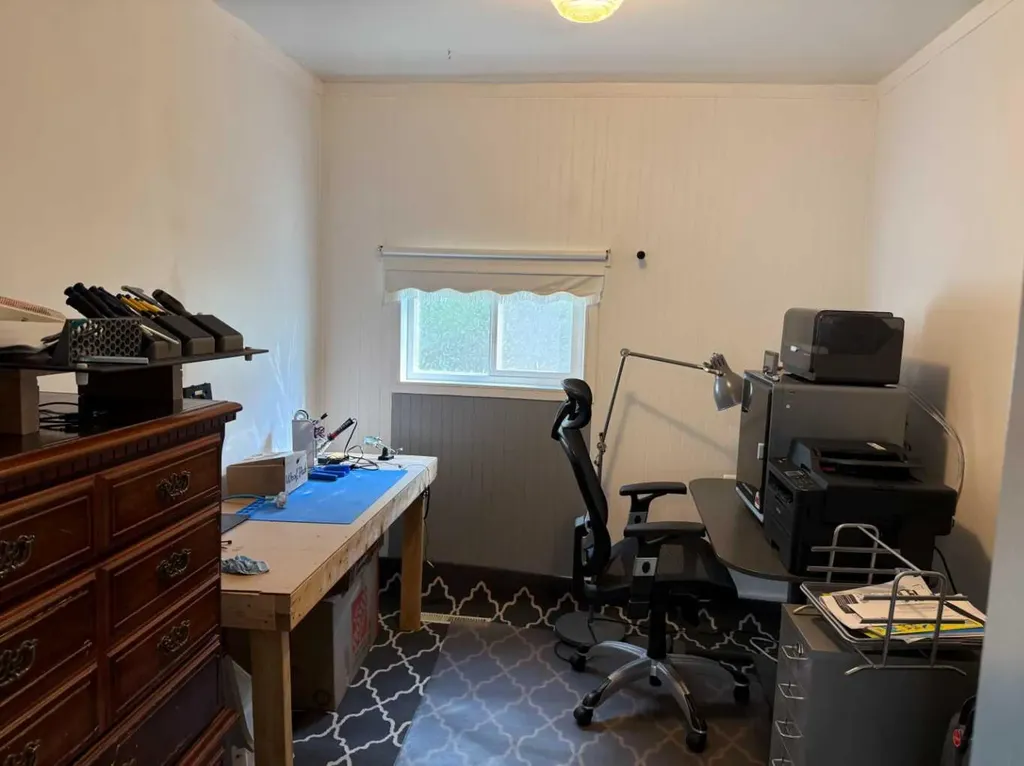 204 Whitney Street Carmangay AB T0L 0N0