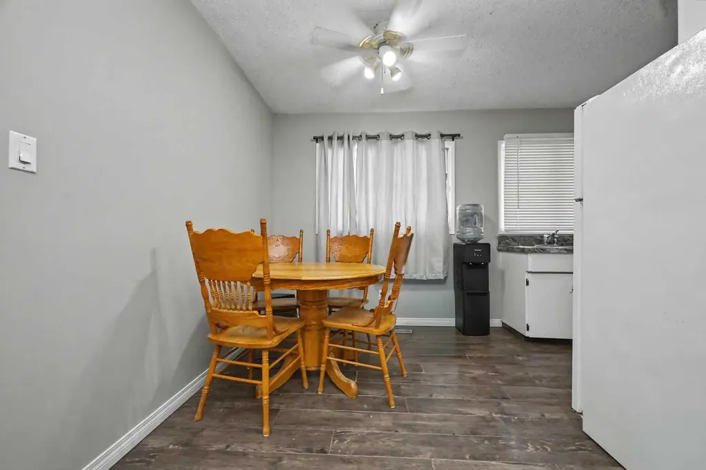 7208 99a Street Grande Prairie AB T8V 4Y4