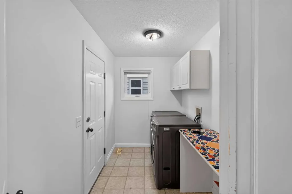 126 Bridlewood Way SW Calgary AB T2Y 3S8