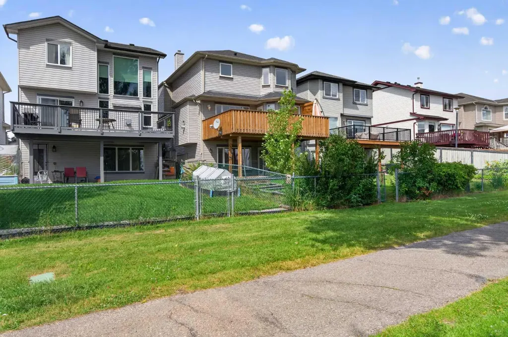 126 Bridlewood Way SW Calgary AB T2Y 3S8