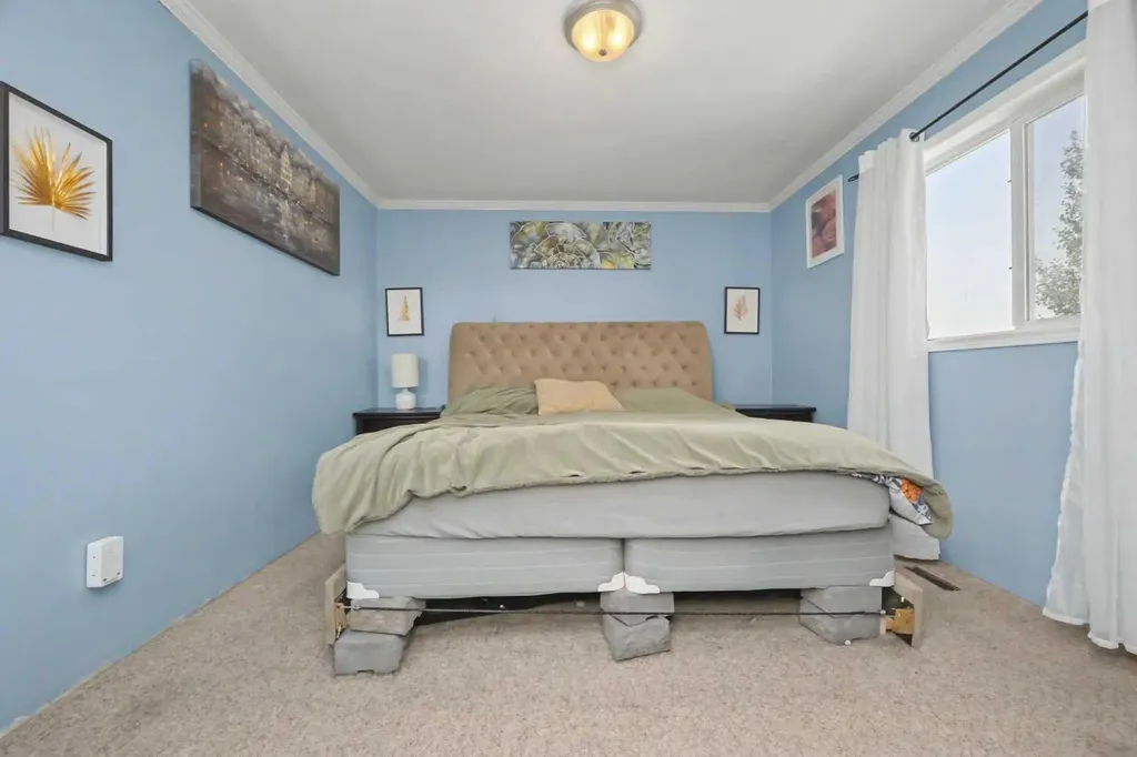 8 Pinnacle Way Grande Prairie AB T8W 2X6