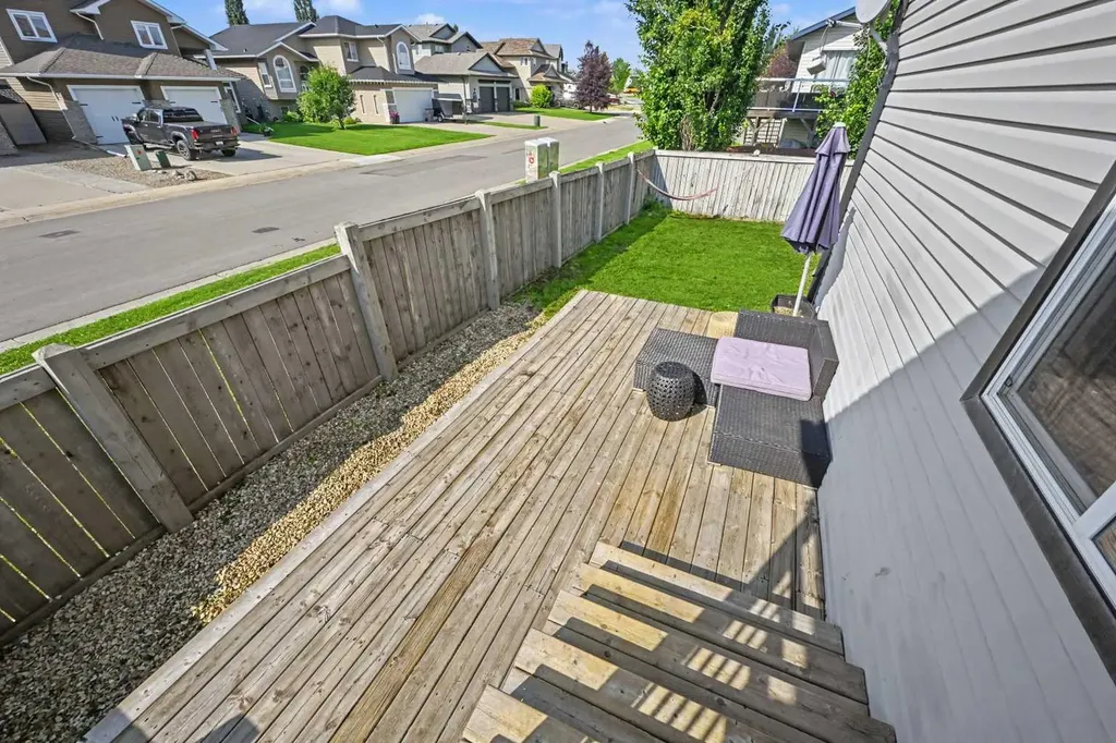 8 Pinnacle Way Grande Prairie AB T8W 2X6