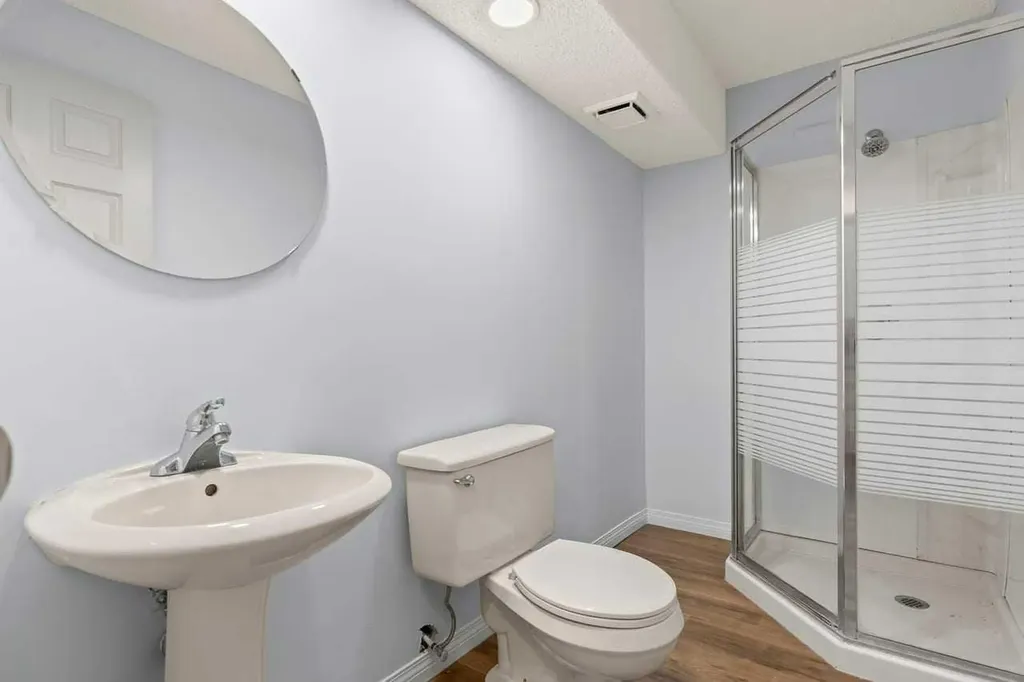 162 Millbank Hill SW Calgary AB T2Y2Z2