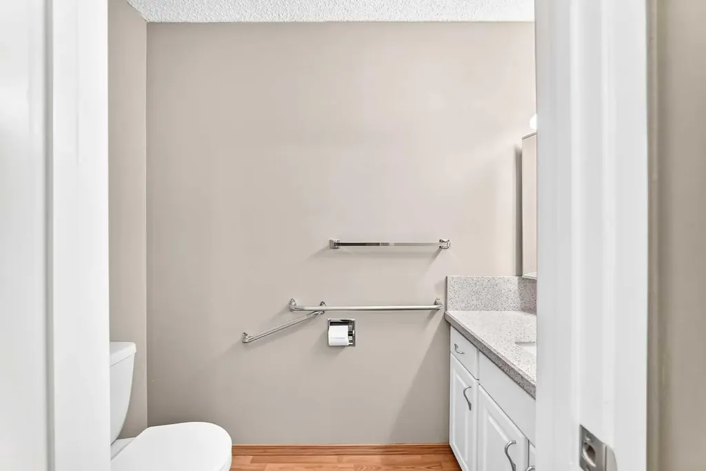 336 Rundlehill Drive NE Calgary AB T1Y2Y2