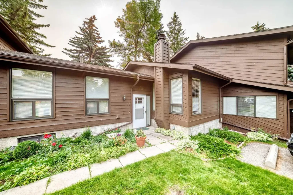336 Rundlehill Drive NE Calgary AB T1Y2Y2