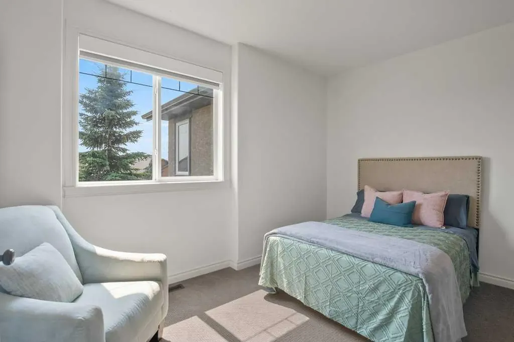 46 Bannerman Close Red Deer AB T4R 0L8