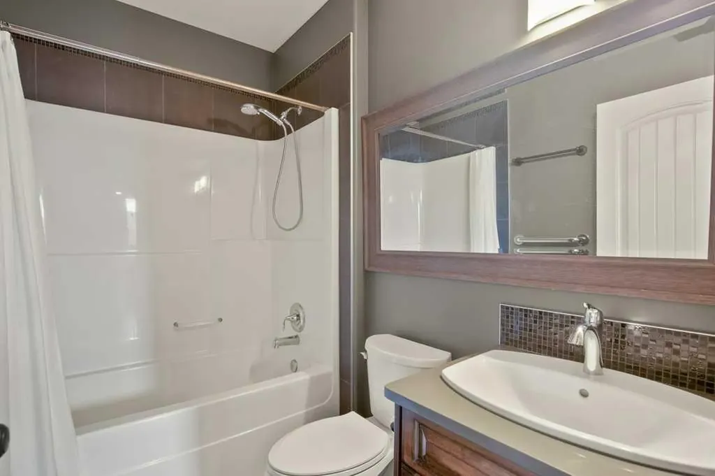 46 Bannerman Close Red Deer AB T4R 0L8
