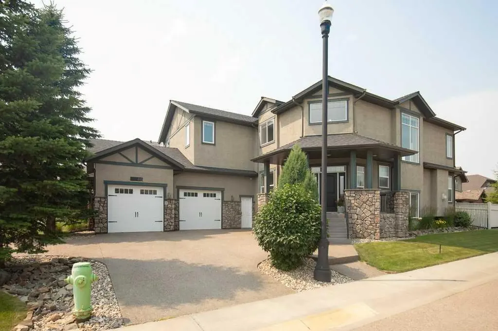 46 Bannerman Close Red Deer AB T4R 0L8