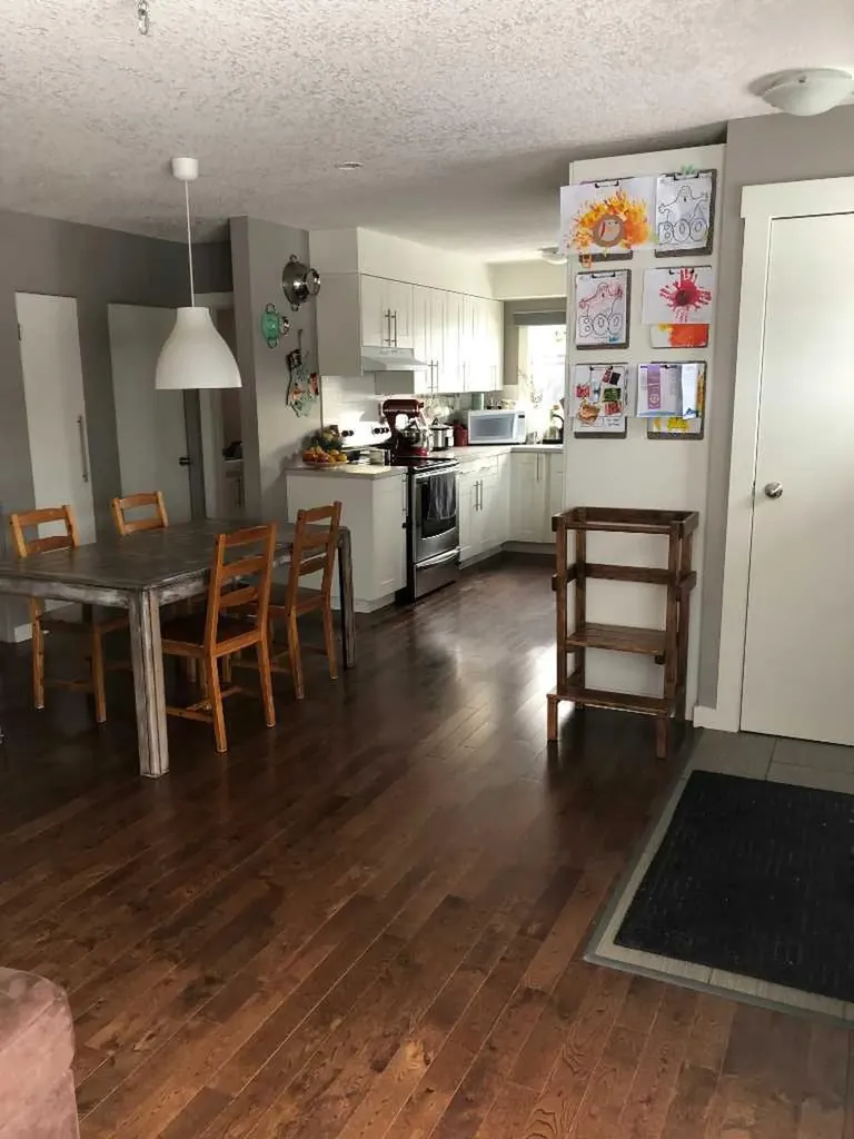 8621 100 Street Grande Prairie AB T8V 2J9
