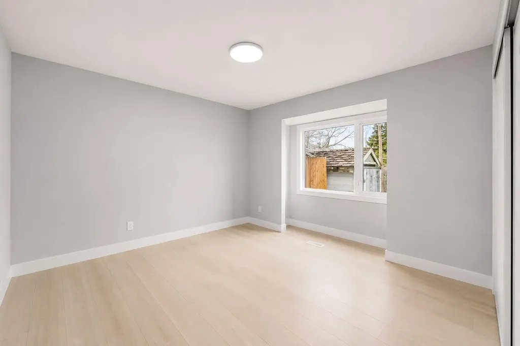 755 Penbrooke Road SE Calgary AB T2A 3T3