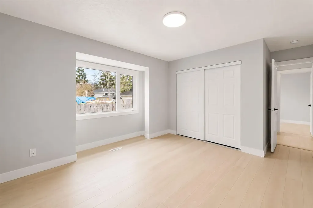 755 Penbrooke Road SE Calgary AB T2A 3T3