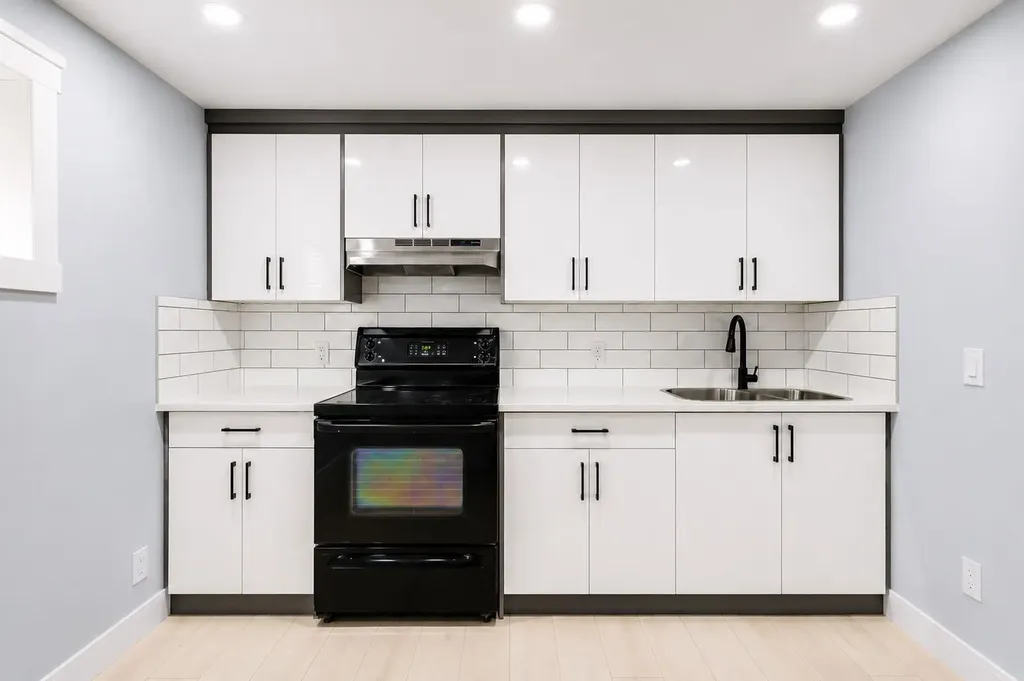 755 Penbrooke Road SE Calgary AB T2A 3T3