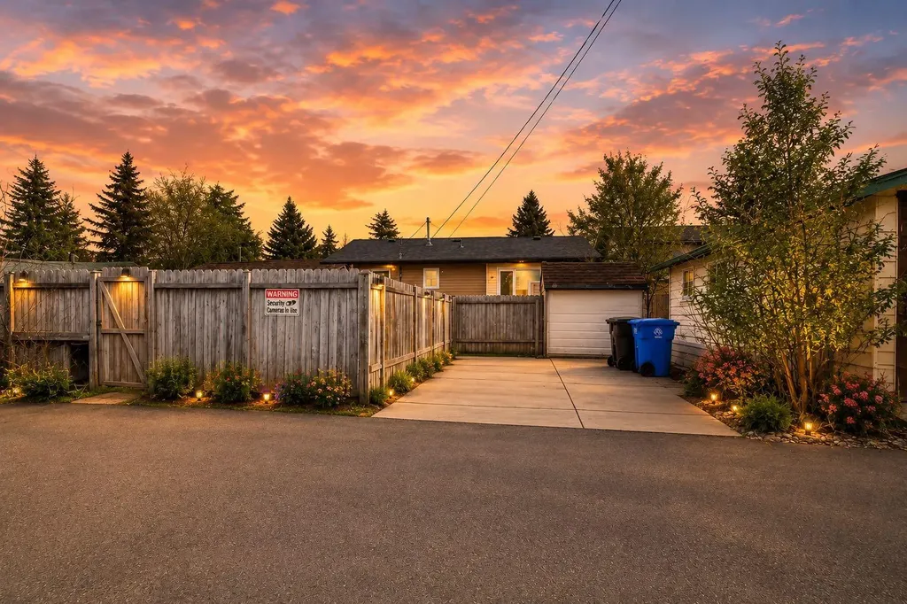 755 Penbrooke Road SE Calgary AB T2A 3T3