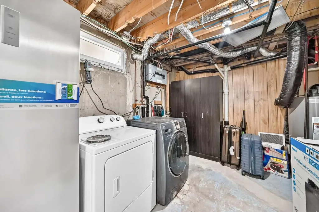 615 Marian Crescent NE Calgary AB T2A 2Y5