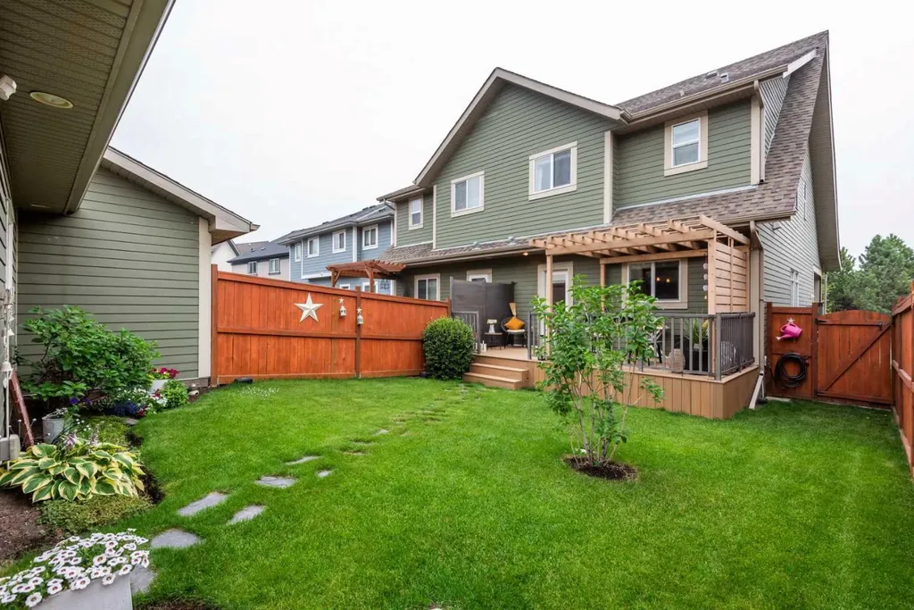 99 Mahogany Row SE Calgary AB T3M 1S9