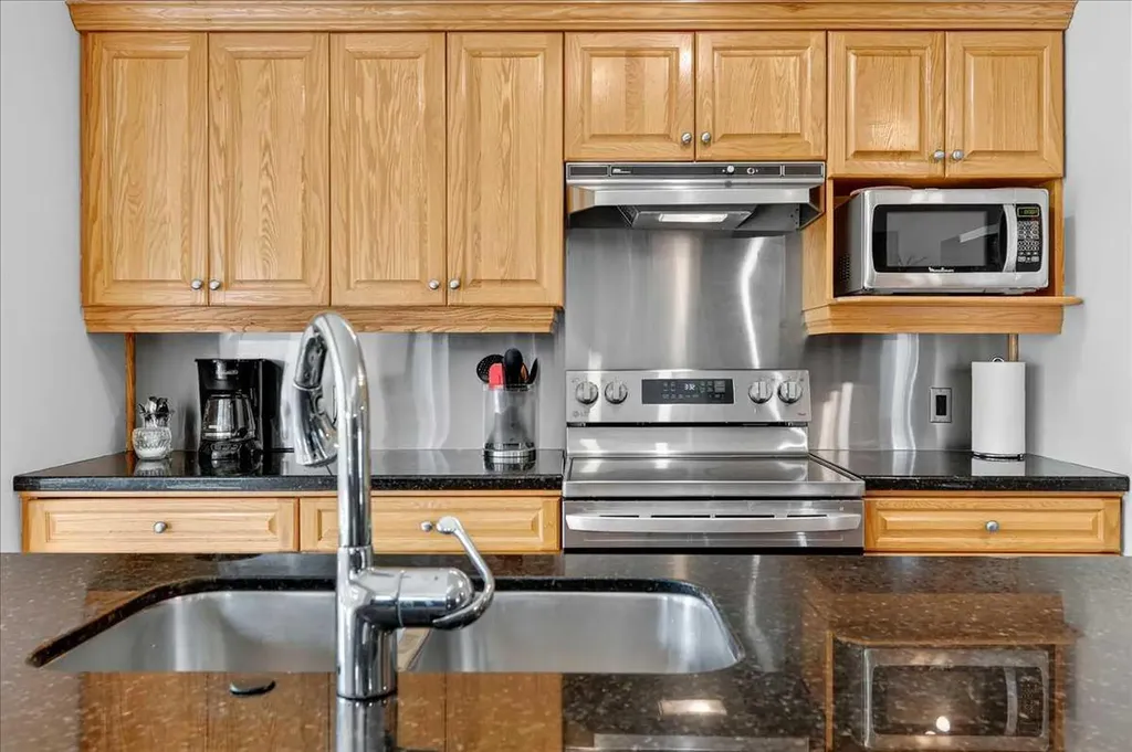 23 Cranfield Crescent SE Calgary AB T3M 1A6