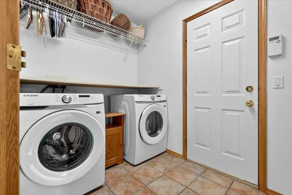 23 Cranfield Crescent SE Calgary AB T3M 1A6