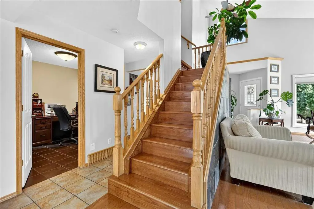 23 Cranfield Crescent SE Calgary AB T3M 1A6