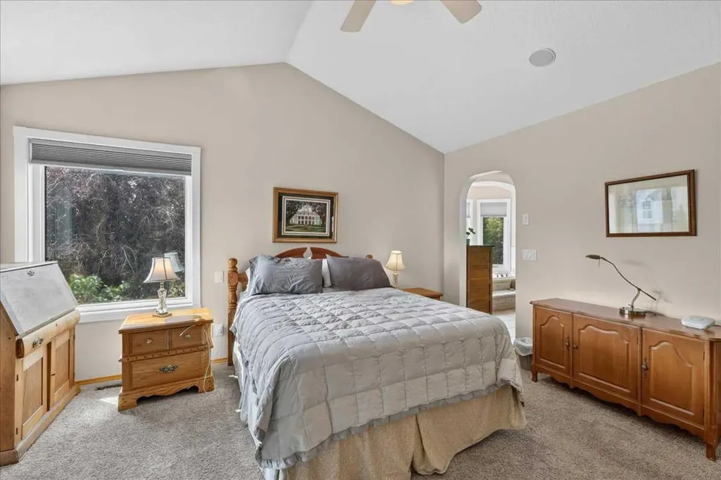 23 Cranfield Crescent SE Calgary AB T3M 1A6