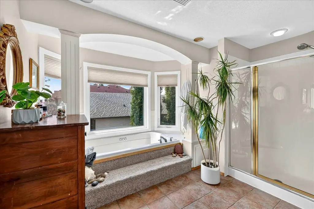 23 Cranfield Crescent SE Calgary AB T3M 1A6