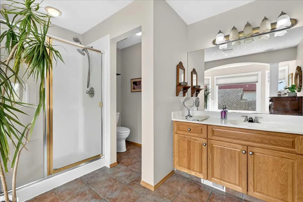 23 Cranfield Crescent SE Calgary AB T3M 1A6