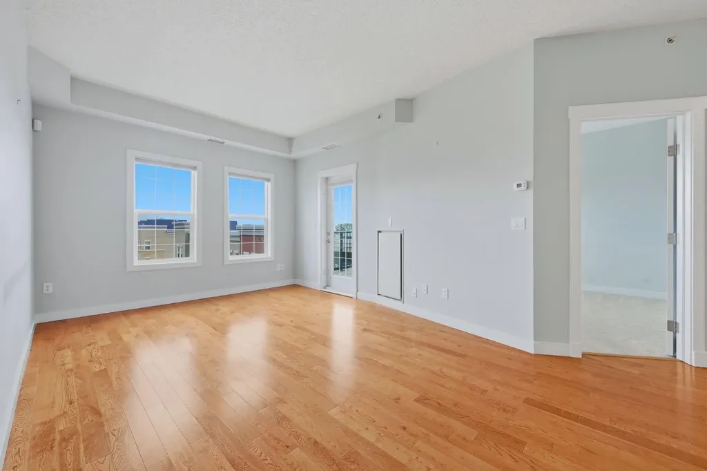 11811 Lake Fraser Drive SE Calgary AB T2J7J4