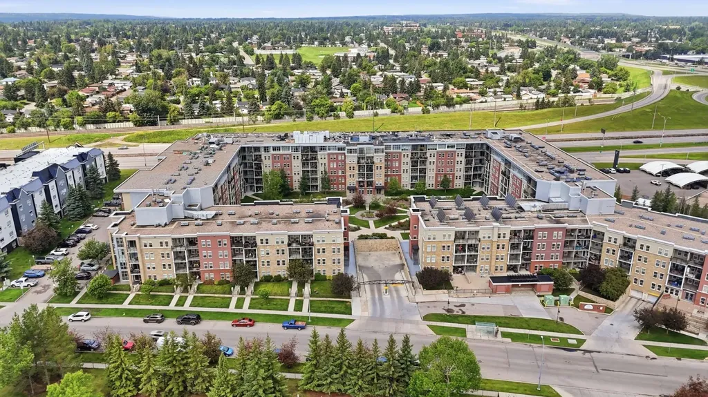 11811 Lake Fraser Drive SE Calgary AB T2J7J4