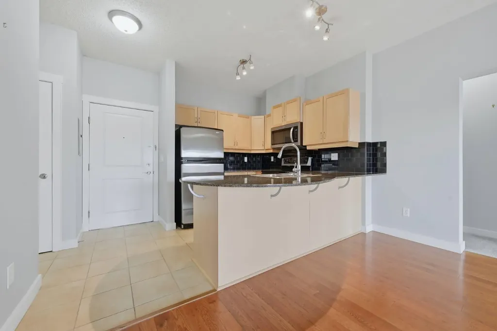 11811 Lake Fraser Drive SE Calgary AB T2J7J4