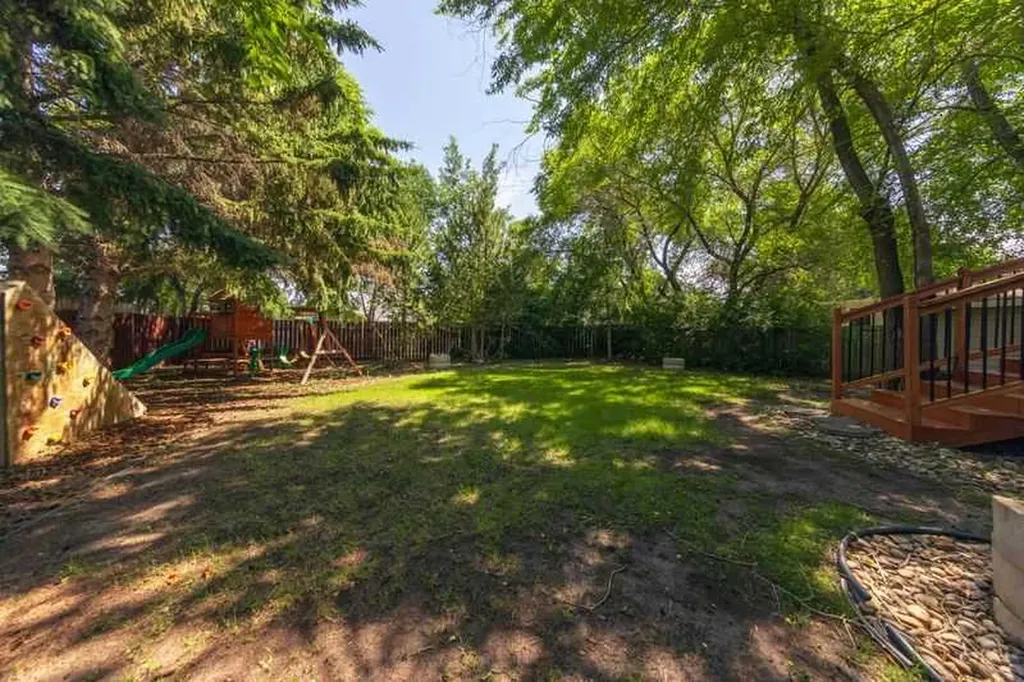 2903 58 Avenue Lloydminster AB T9V1X7