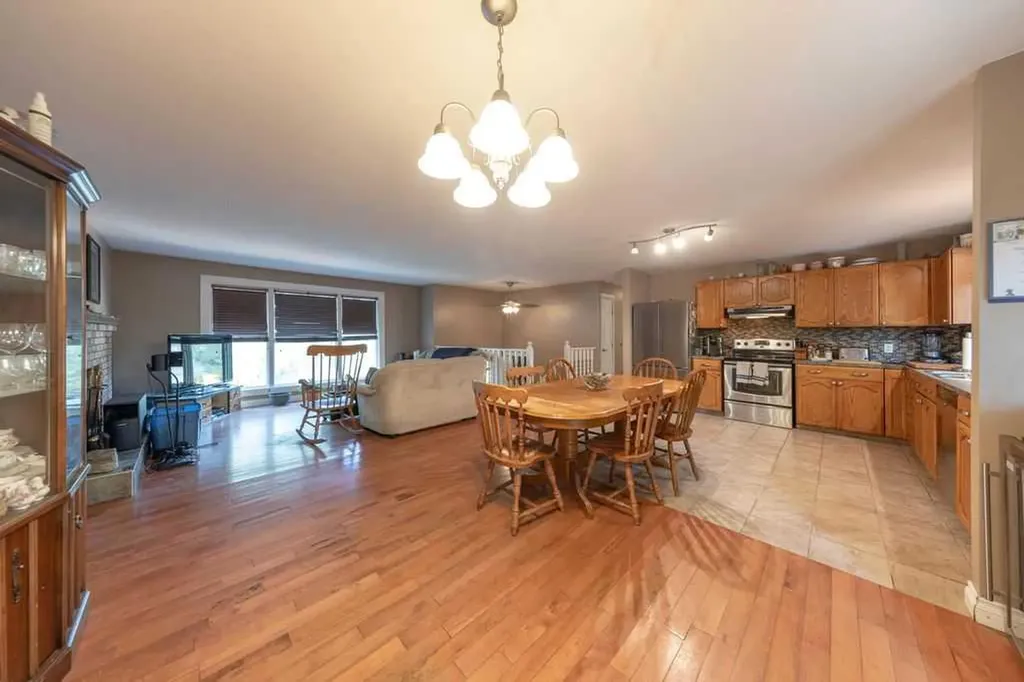 2903 58 Avenue Lloydminster AB T9V1X7