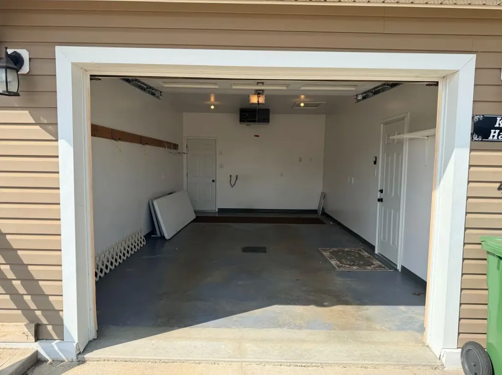 10902 100 Ave Unit 4 La Crete AB T0H2H0