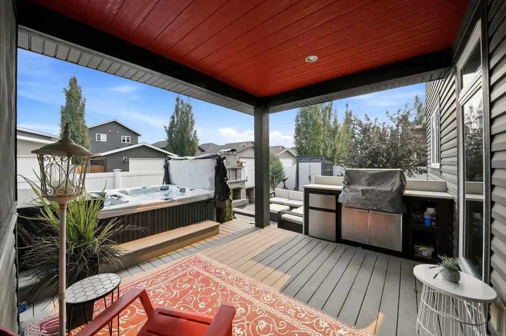 200 Vancouver Crescent Red Deer AB T4R 0N7