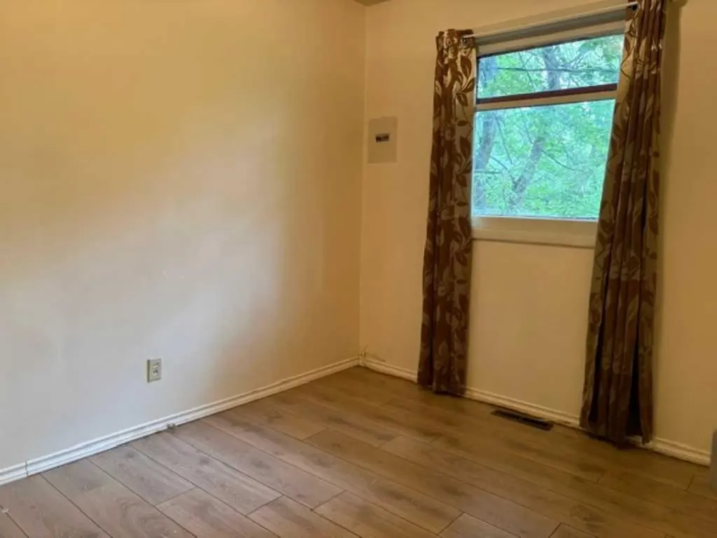 8348 Bowness Road NW Calgary AB T3B 0H6